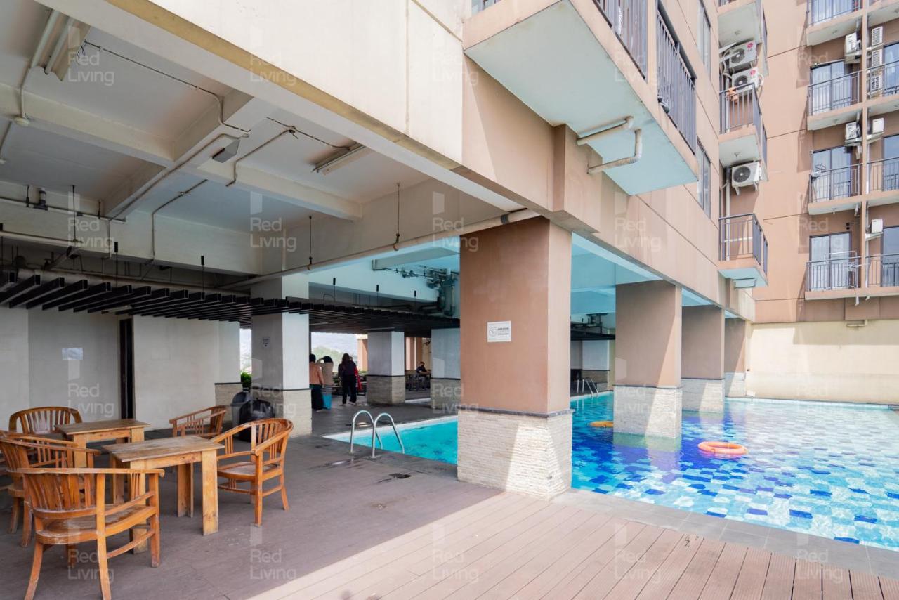 Hotel Redliving Tamansari Panoramic - Santuy Agency Lobby P1 9 2*